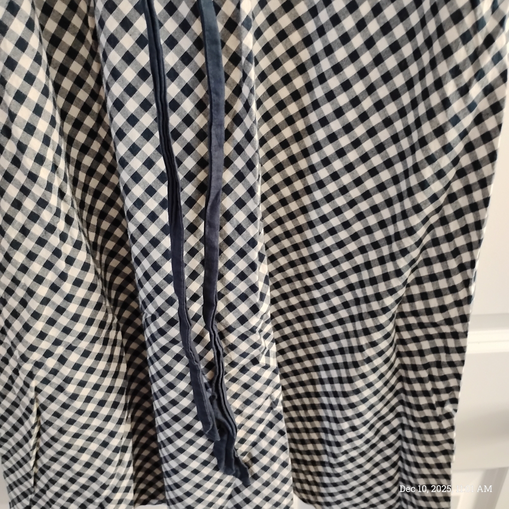 Motherhood Maternity Navy and White Checkered Top - Picture 3 of 7